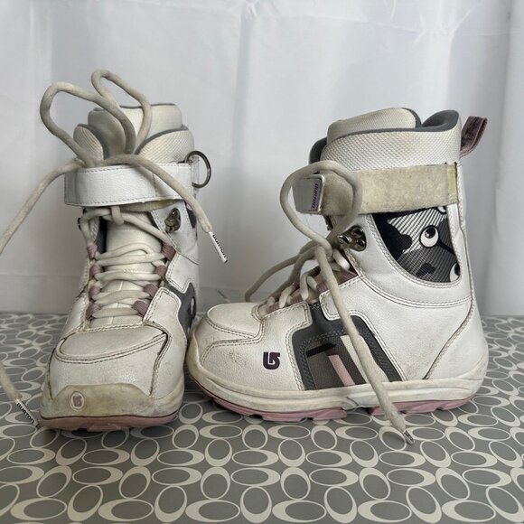 Burton Snowboots White LaceUp Sz 5 - Picture 1 of 7